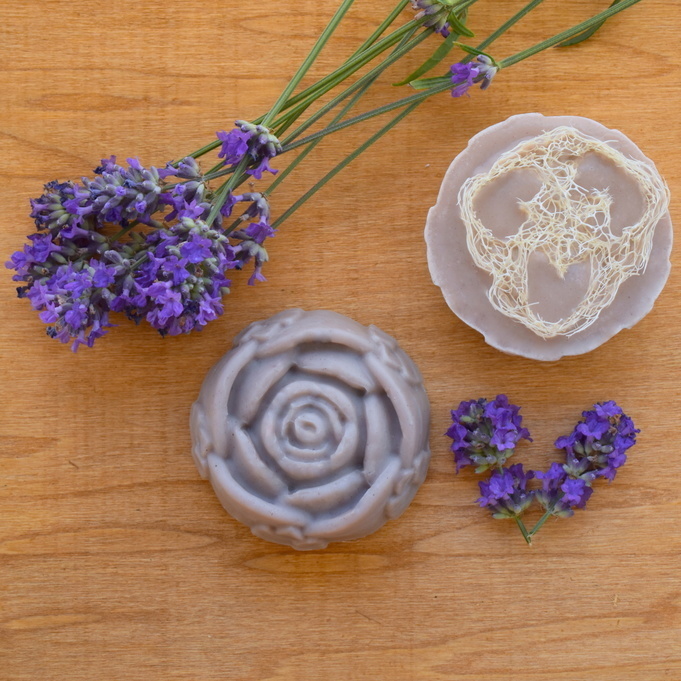 Lavender Garden Natural Loofah Soap